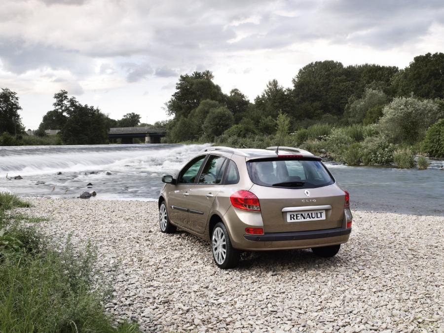  Renault Clio Estate 2007 года  (фото 39 из 50)